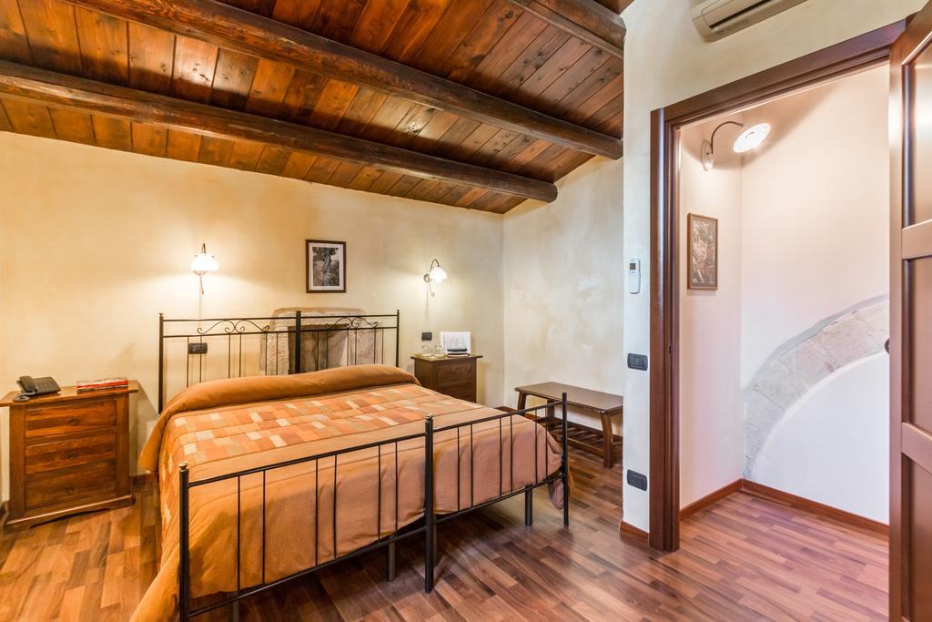 Casina Di Grotta Di Ferro Guest House Santa Croce Camerina Exterior photo